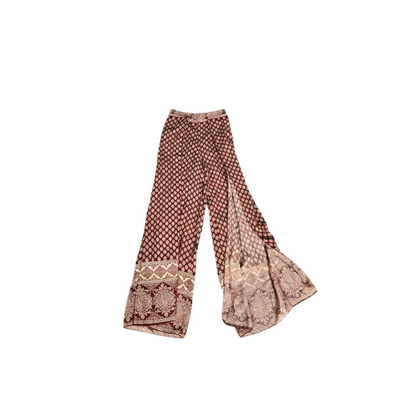 Windsor red and cream patterned open front flowy pants, size small - Picture 1 of 6